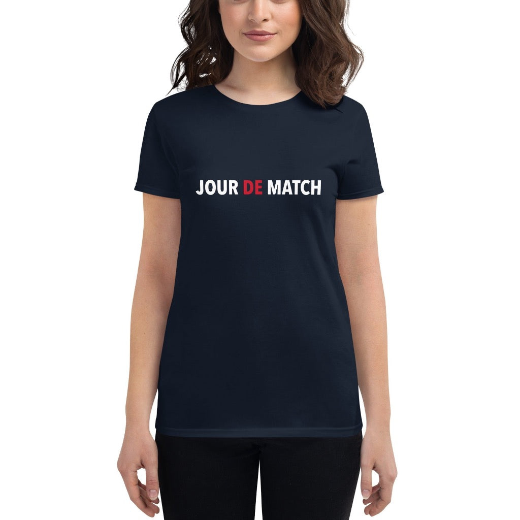 Woman wearing Jour de Match T-Shirt