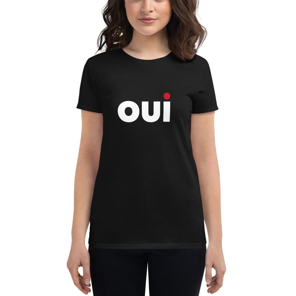 Woman wearing OUI T-Shirt in Black